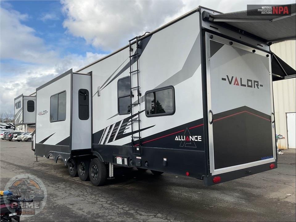 2023 Alliance Rv M-43V13 - VALOR FIFTH WHEEL SERIES — фото 3