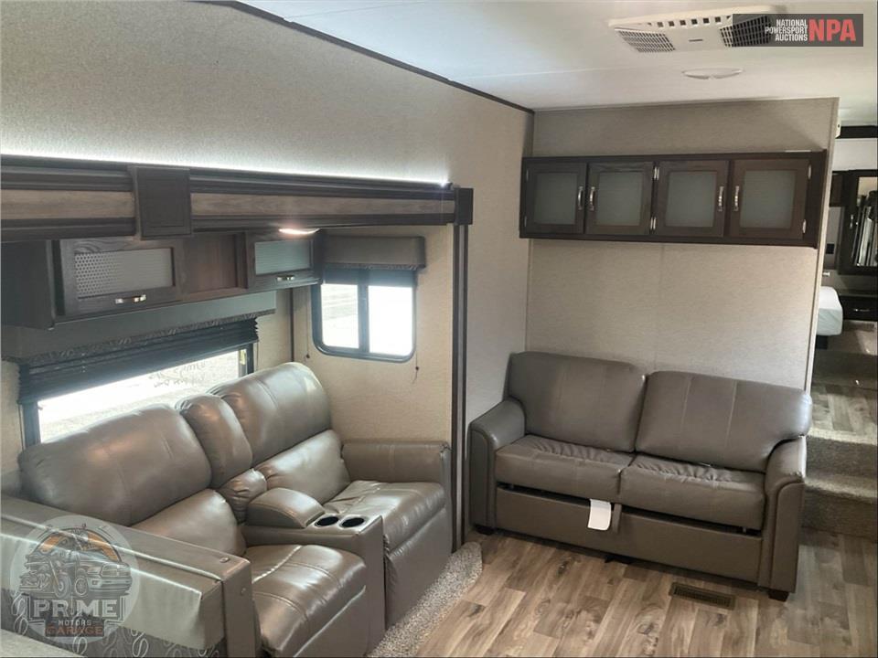 2020 Keystone Rv M-302 FWRK - SPRINGDALE FIFTH WHEEL SERIES — фото 9