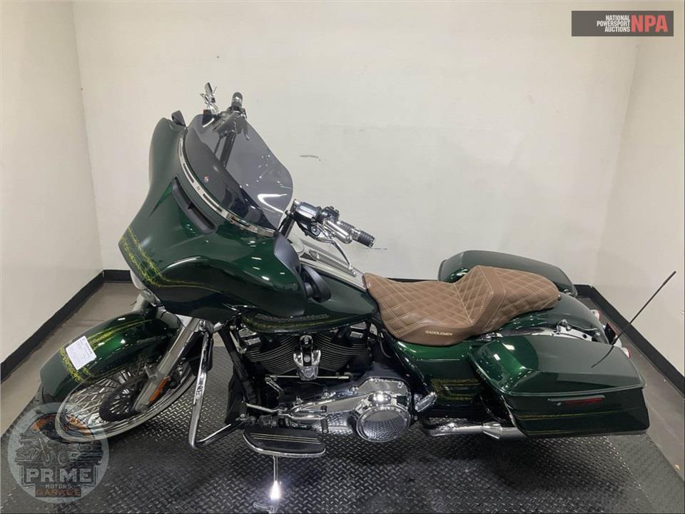 2019 Harley-Davidson FLHX STREET GLIDE — фото 3