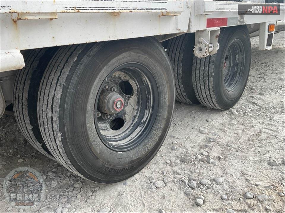 2023 Diamond C Trailers FMAX212 — фото 6