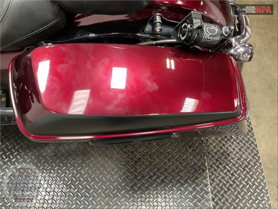2014 Harley-Davidson FLHXS STREET GLIDE — фото 21