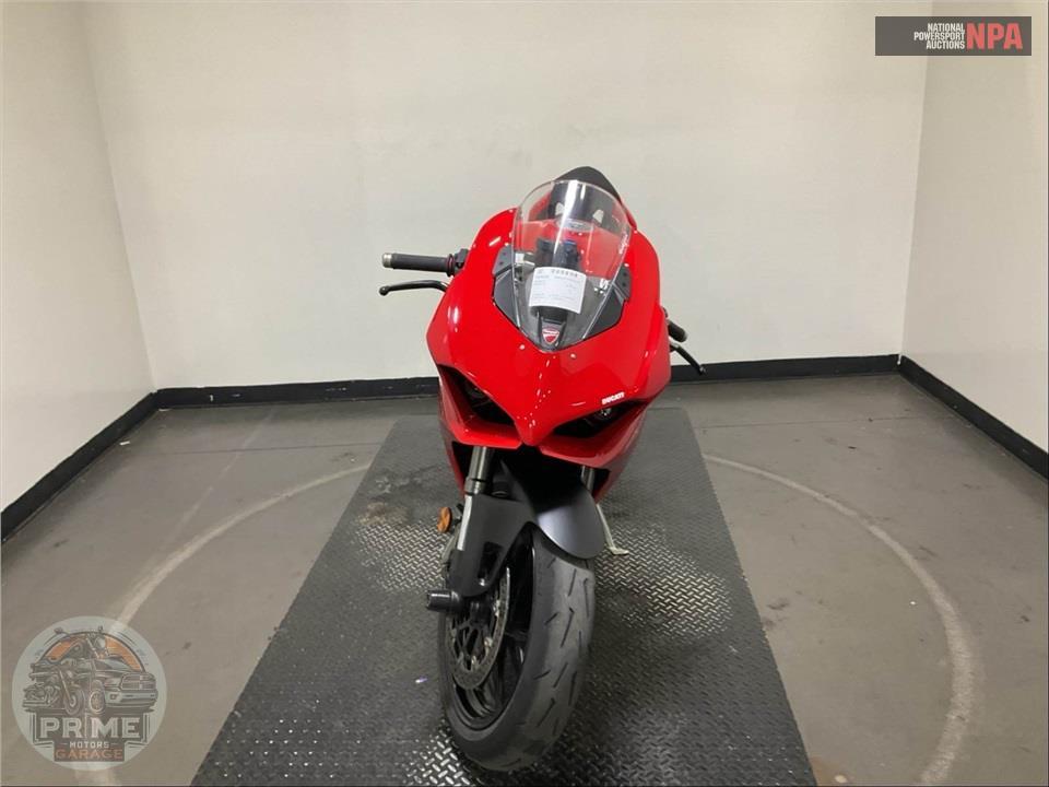 2024 Ducati PANIGALE V2 — фото 2