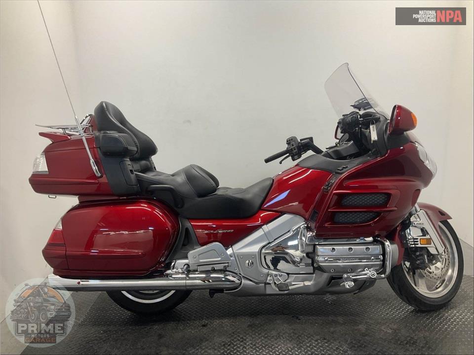 2010 Honda GL1800HPNAMA GLDWNG ABS** — фото 1