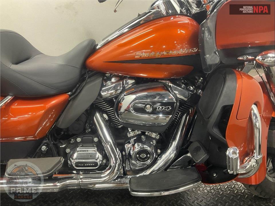 2019 Harley-Davidson FLTRU ROAD GLIDE ULTRA — фото 6