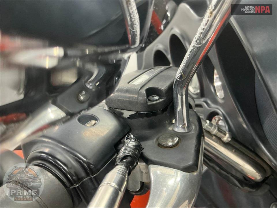 2013 Harley-Davidson FLHTK ELECTRA GLIDE UL LI — фото 36