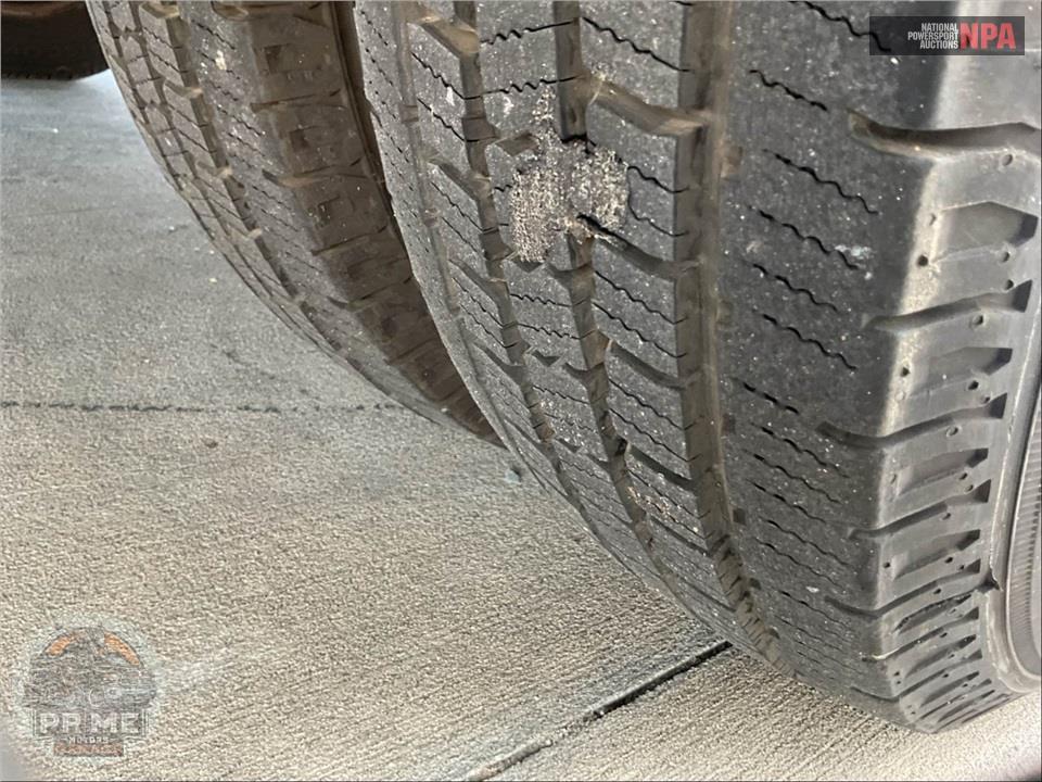 2015 Jamboree M-31D FORD E450 6.8 LITER - SPORT SERIES — фото 44