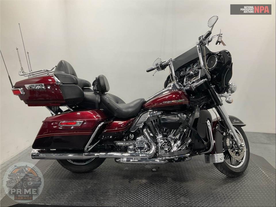2015 Harley-Davidson FLHTK ELECTRA GLIDE ULTRA LIMITED — фото 1