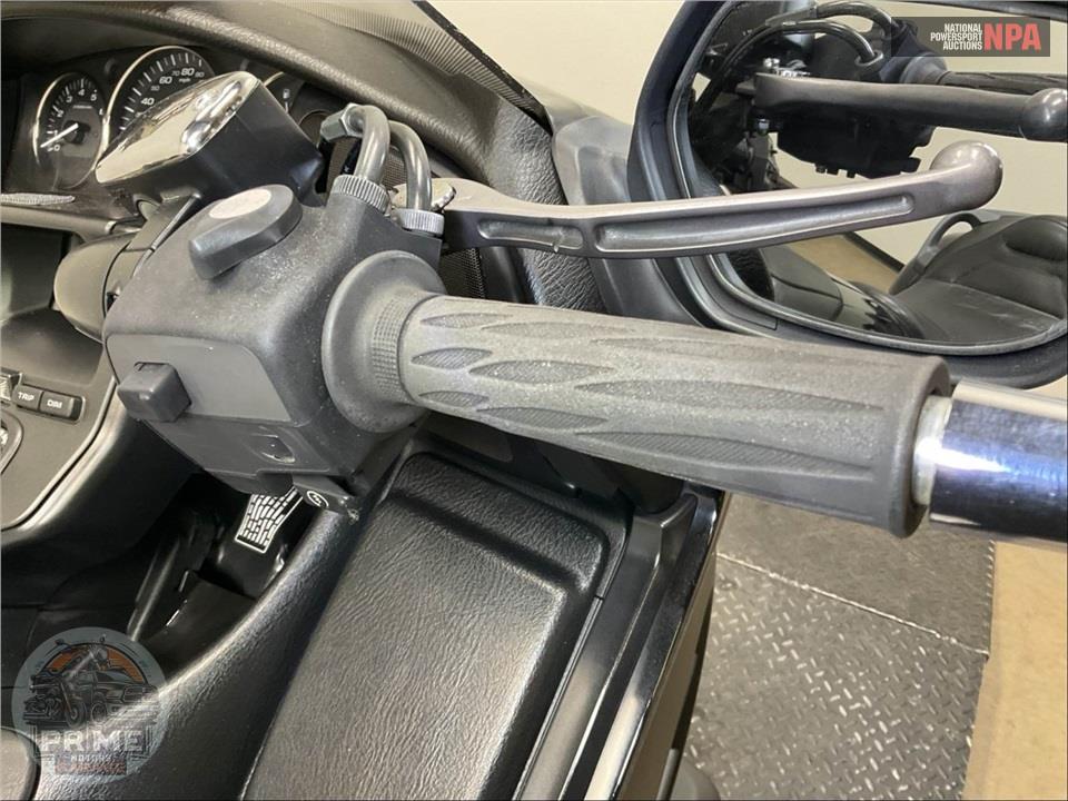 2013 Honda GL1800BD GOLDWING F6B — фото 27