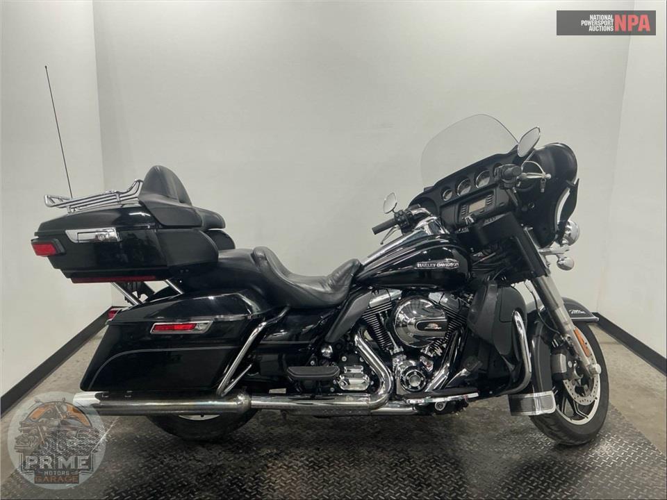 2015 Harley-Davidson FLHTCU ULTRA CLASSIC ELECTRA GLIDE — фото 1
