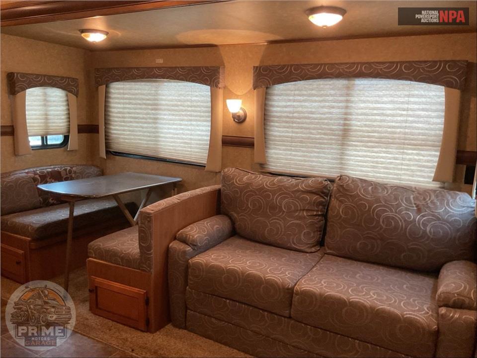 2013 Crossroads Rv M-26 RB - SUNSET TRAIL RESERVE FIFTH WHEEL SERIES — фото 6