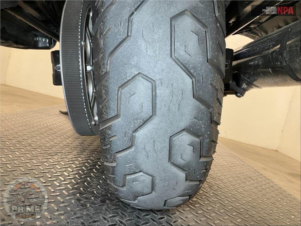 2012 Yamaha XVS95BS/C V-STAR SILVER — фото 15