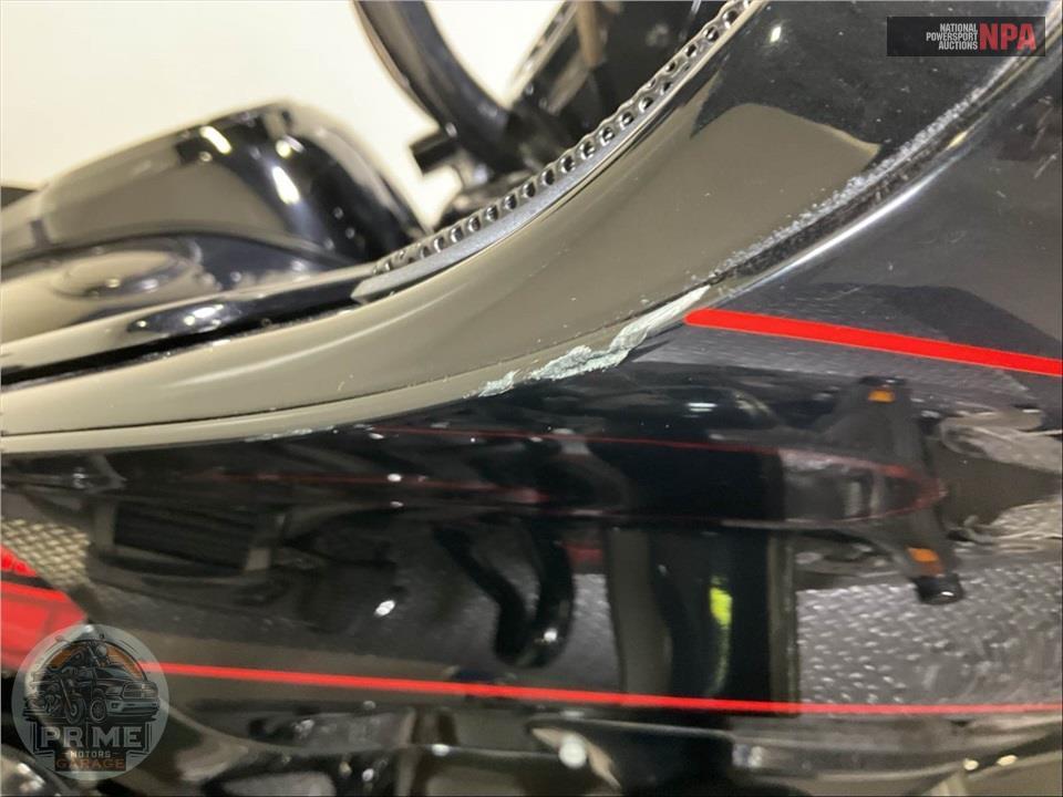 2021 Harley-Davidson FLTRXSE CVO ROAD GLIDE — фото 27