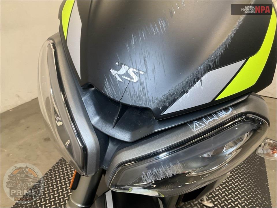 2022 Triumph STREET TRIPLE 765 RS (SILVER) — фото 23