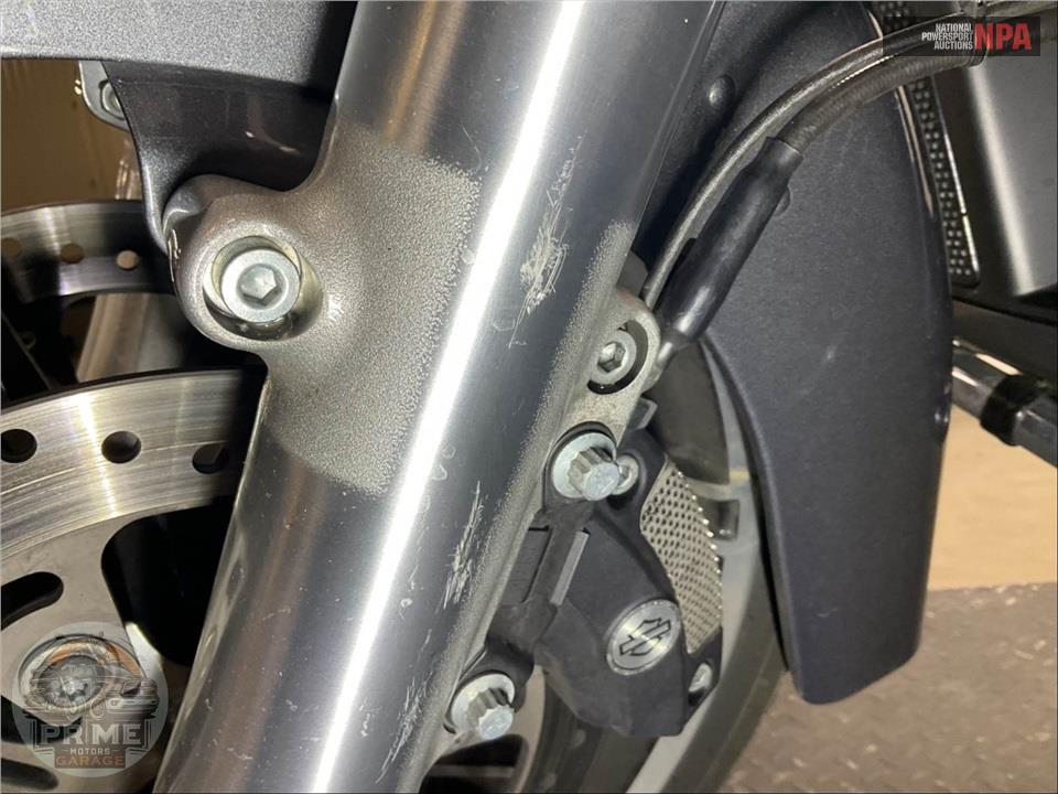 2022 Harley-Davidson FLHTK ULTRA LIMITED — фото 34