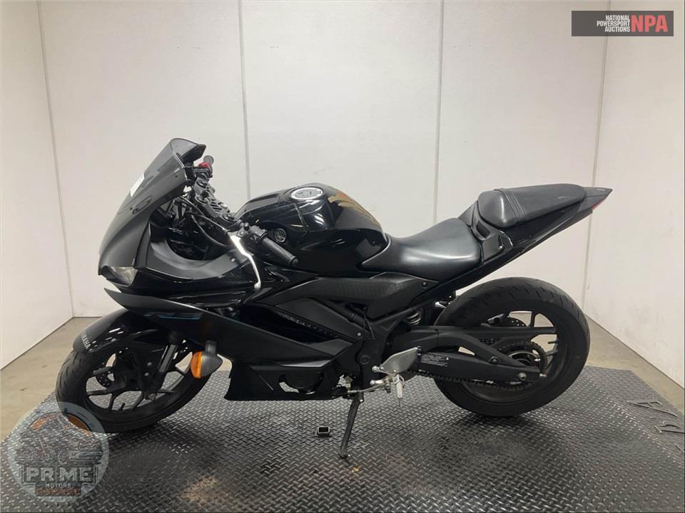 2022 Yamaha YZF-R3 — фото 3