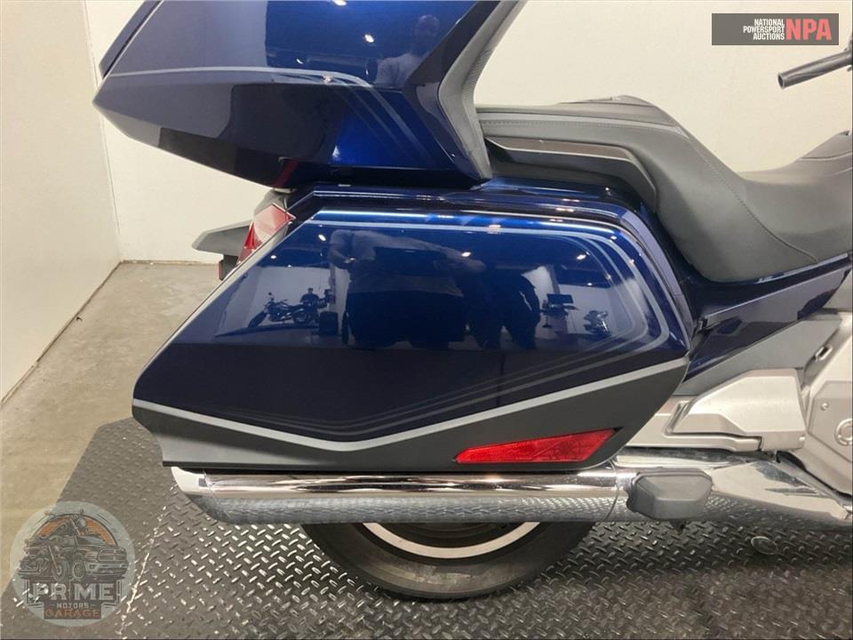 2018 Honda GL1800D GOLDWING TOUR DCT (BLUE) — фото 17