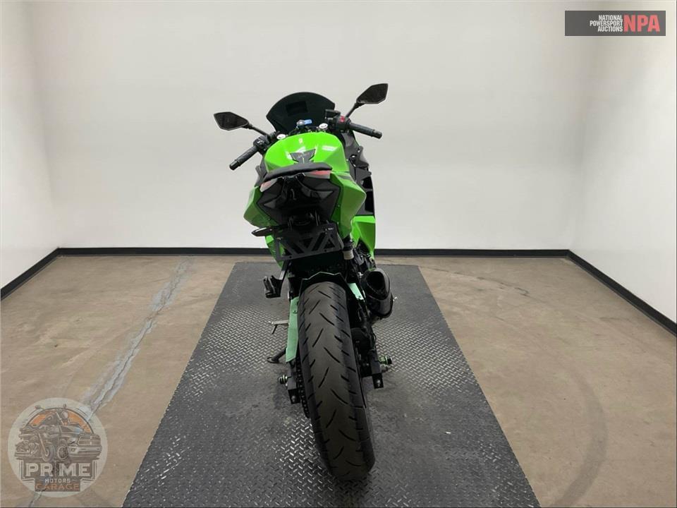 2023 Kawasaki EX400HPFAN NINJA 400  KRT EDITION — фото 4