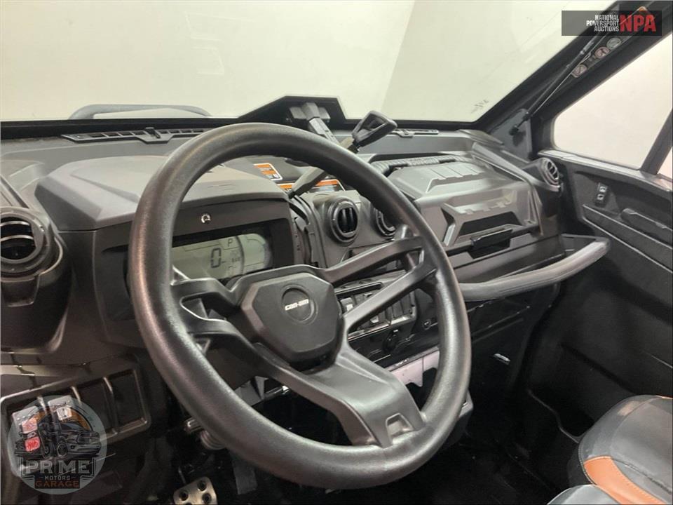 2023 Can-Am DEFENDER LIMITED HD10 — фото 20