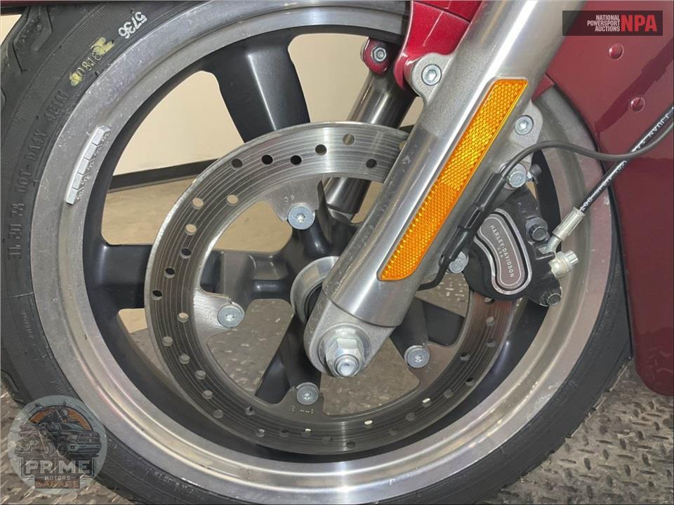2016 Harley-Davidson FLD-103 DYNA SWITCHBACK — фото 27