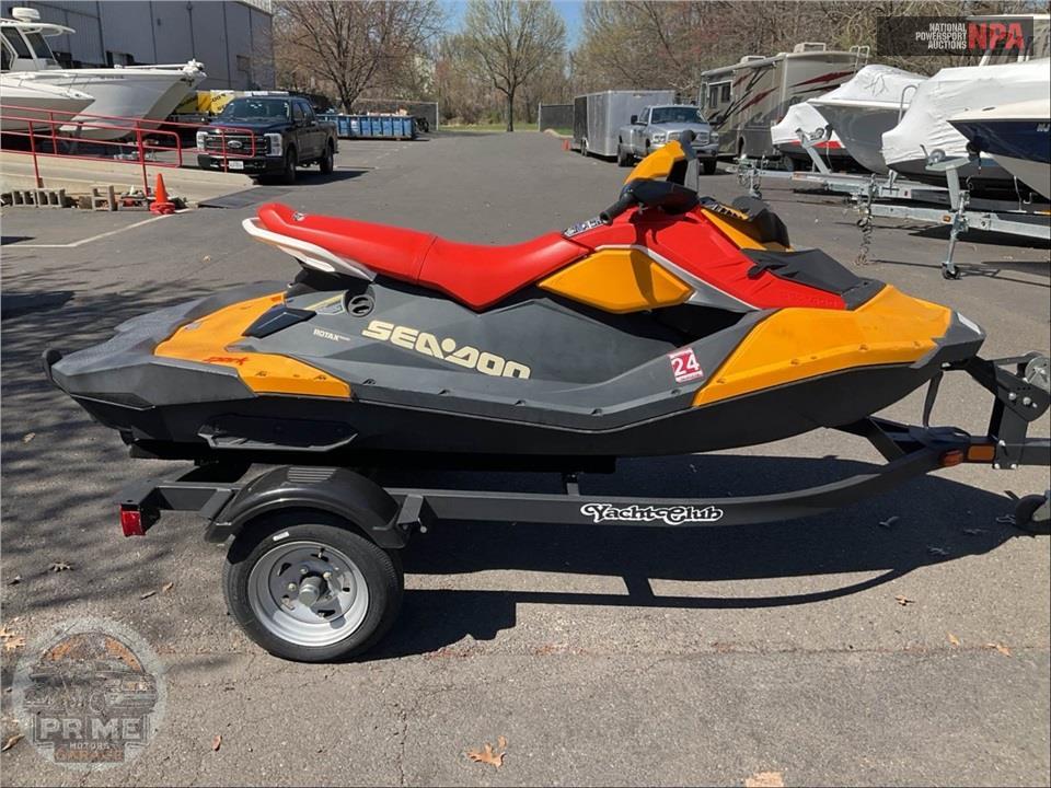 2022 Seadoo/Brp SPARK 3UP IBR CONVNCE PKG — фото 1
