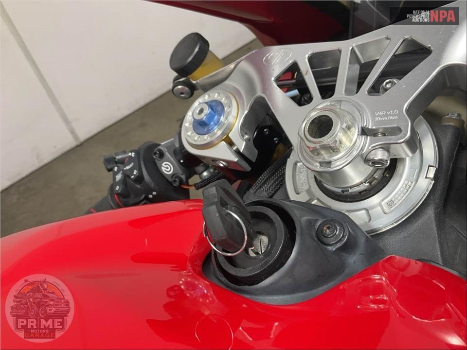 2019 Ducati PANIGALE V4R — фото 17