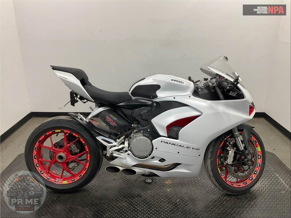 2021 DUCATI PANIGALE V2