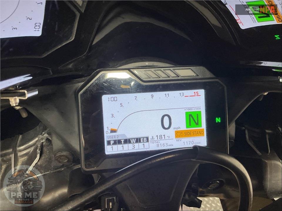 2021 Honda CBR1000RR — фото 8