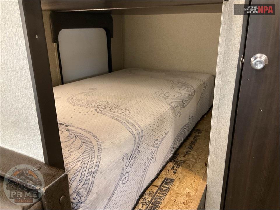2018 Keystone Rv M-260 TBWE - SPRINGDALE ECO-LITE SERIES — фото 15