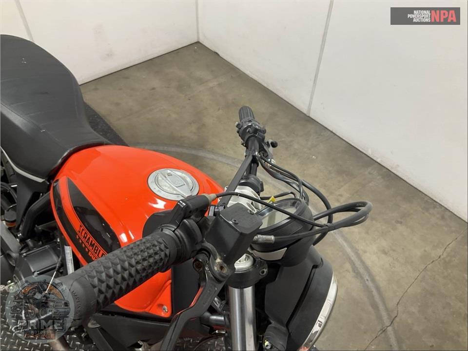 2019 Ducati SCRAMBLER SIXTY2 (ATOMIC TANGERINE) — фото 19