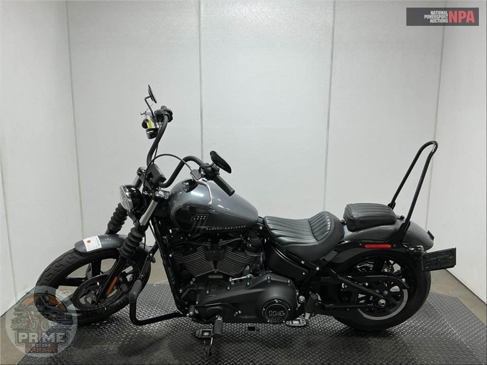 2022 Harley-Davidson FXBBS STREET BOB 114 — фото 3