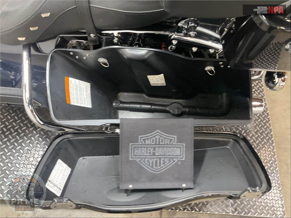 2013 Harley-Davidson FLHR ROAD KING — фото 20