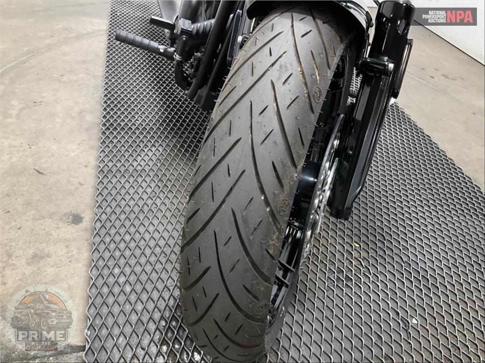 2025 Indian Motorcycle SPORT SCOUT SIXTY LIMITED (SMOKE) — фото 15