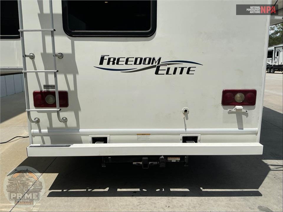 2019 Thor Motor Coach M-22FE E350-V10 - FREEDOM ELITE SERIES — фото 52