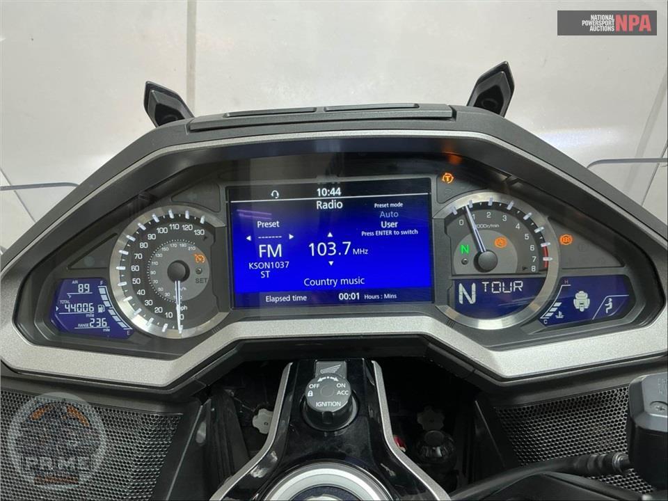 2021 Honda GL1800D GOLDWING TOUR DCT — фото 5