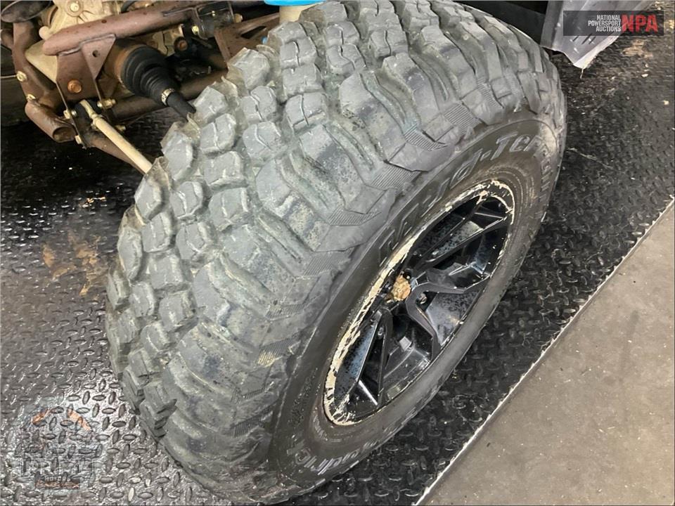 2017 Can-Am MAVERICK 1000R TURBO — фото 36