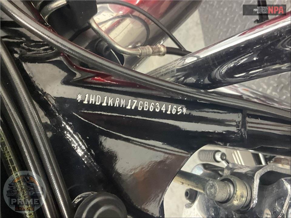 2016 Harley-Davidson FLHXS STREET GLIDE SPECIAL — фото 26