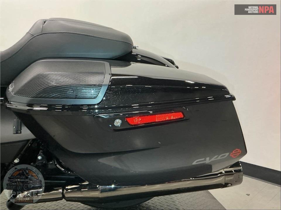 2025 Harley-Davidson FLTRXSE CVO ROAD GLIDE — фото 15