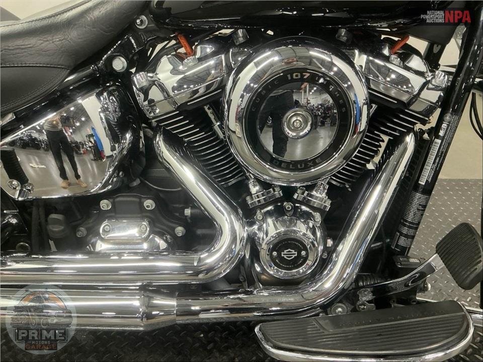 2018 Harley-Davidson FLDE DELUXE — фото 6