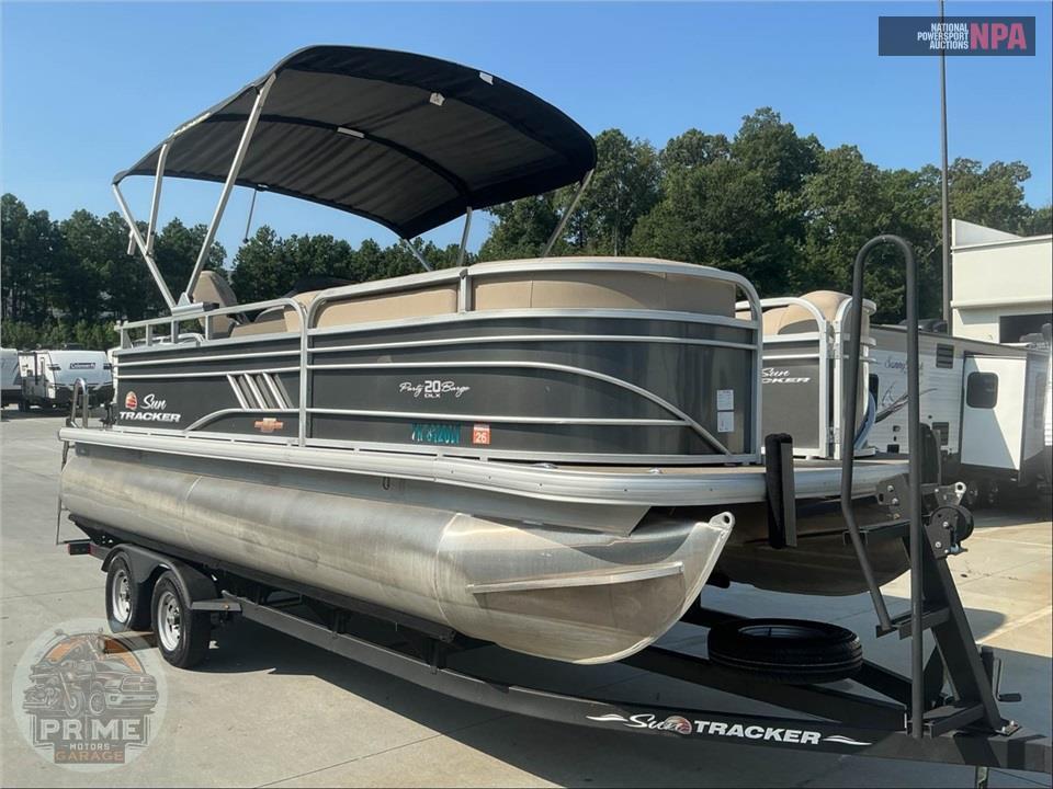 2023 TRACKER MARINE PARTY BARGE 20 DLX(**) SUN TRACKER SERIES L=22/E=1 90HP MERC OB