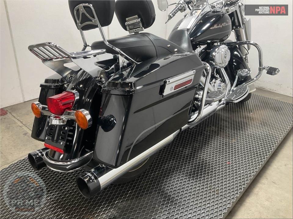 2013 Harley-Davidson FLHR ROAD KING — фото 22