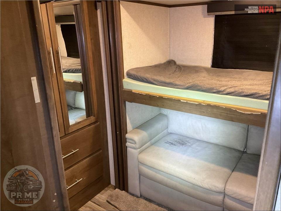 2020 Keystone Rv M-31 MBS - COUGAR SERIES — фото 17