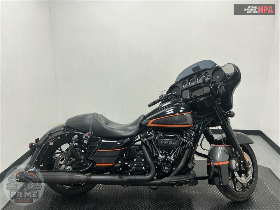 2022 Harley-Davidson FLHXS STREET GLIDE SPECIAL — фото 1