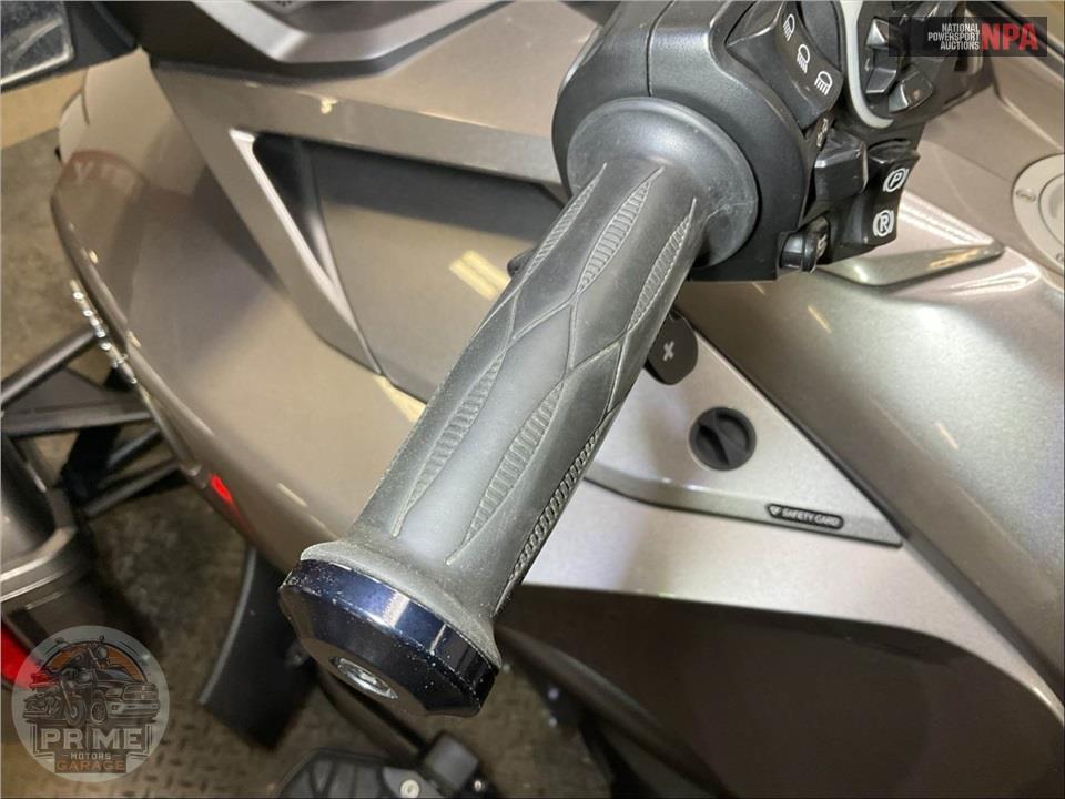 2017 Can-Am SPYDER F3 SE6 LIMITED — фото 27