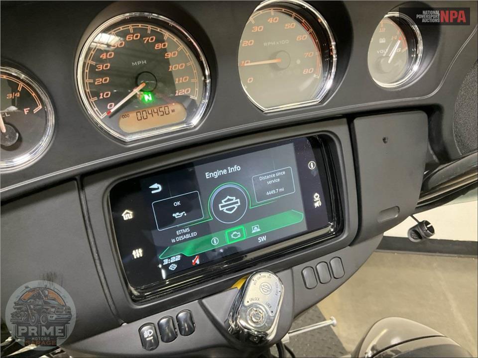 2023 Harley-Davidson FLHTCUTG TRI GLIDE ULTRA CLASSIC — фото 5