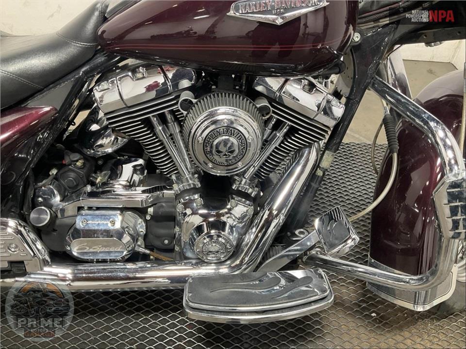 2005 Harley-Davidson FLHRCI ROAD KING CLASSIC — фото 6