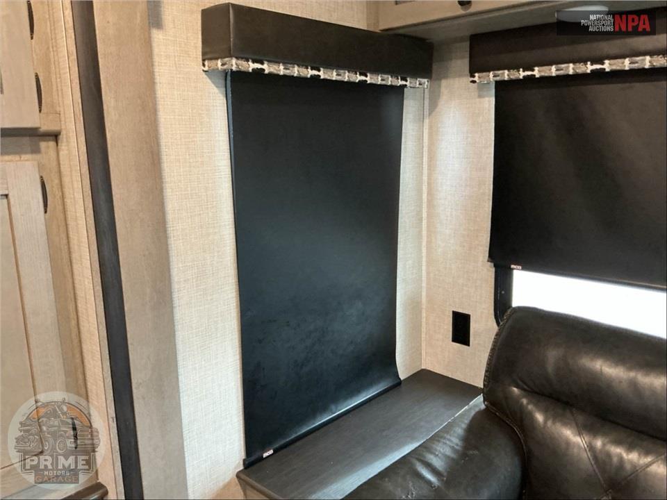2019 Keystone Rv M-330 RL OUTBACK SERIES — фото 32