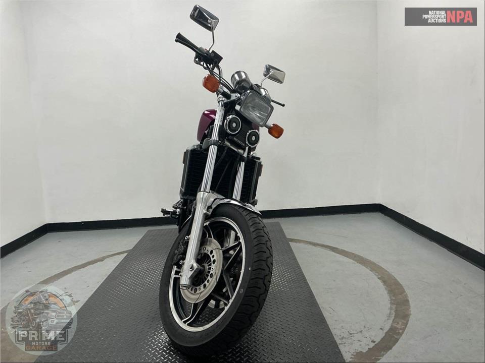 1983 Honda VF1100C V65 MAGNA — фото 2
