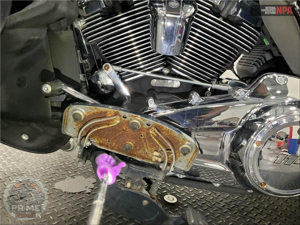 2019 Harley-Davidson FLHTCUTG TRI GLIDE ULTRA — фото 31
