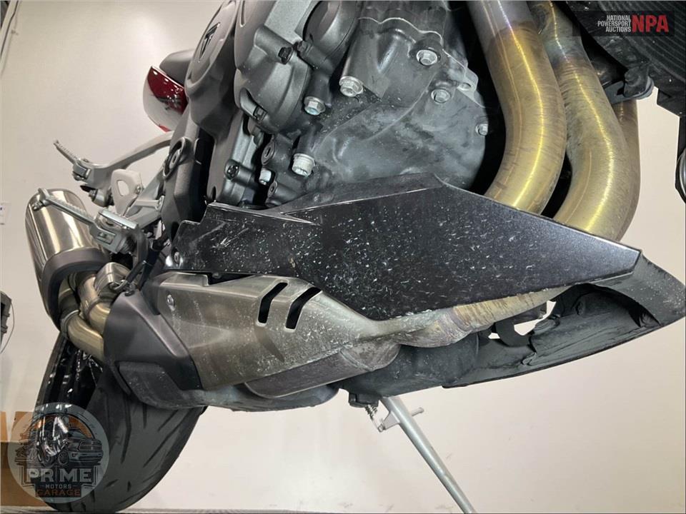 2024 Triumph SPEED TRIPLE 1200 RR — фото 22