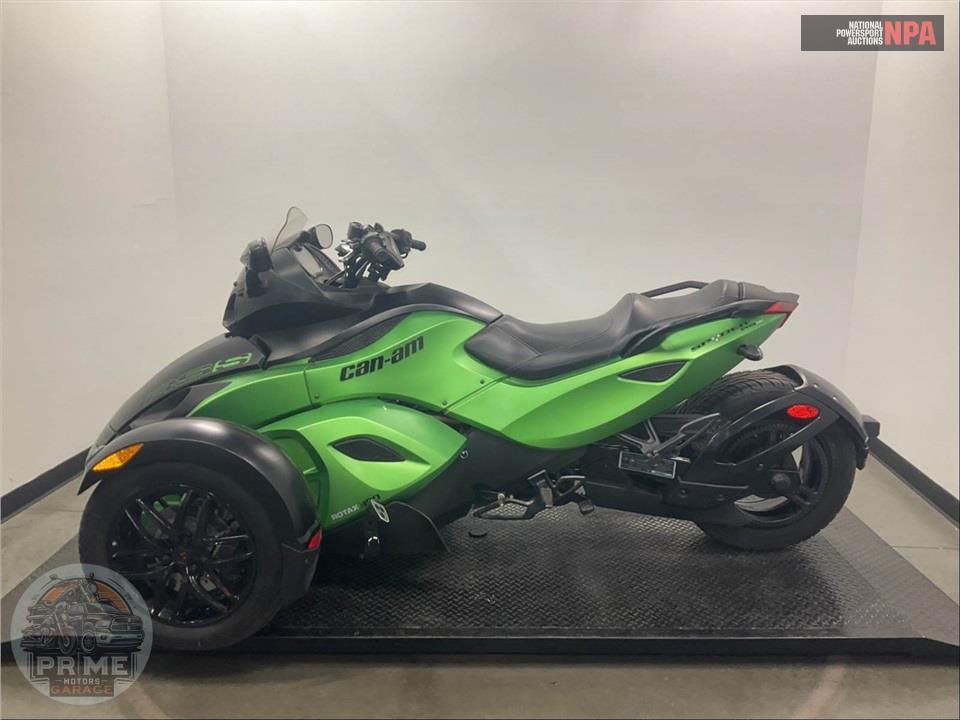 2012 Can-Am SPYDER RS-S SE5 — фото 3